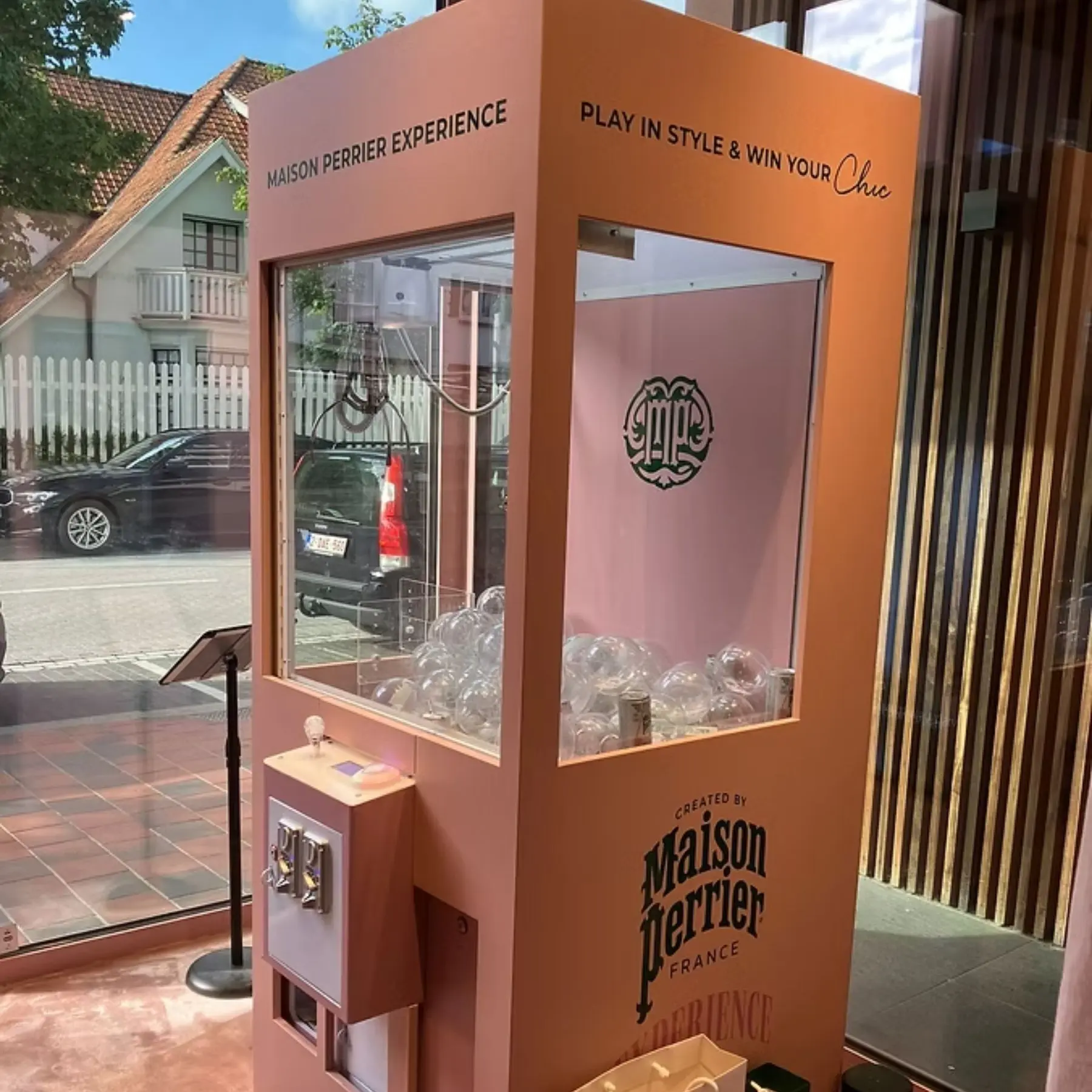 Rent a Claw grijpmachine - Vereecke Rental
