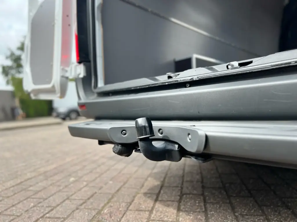 Tow bar 2,000kg